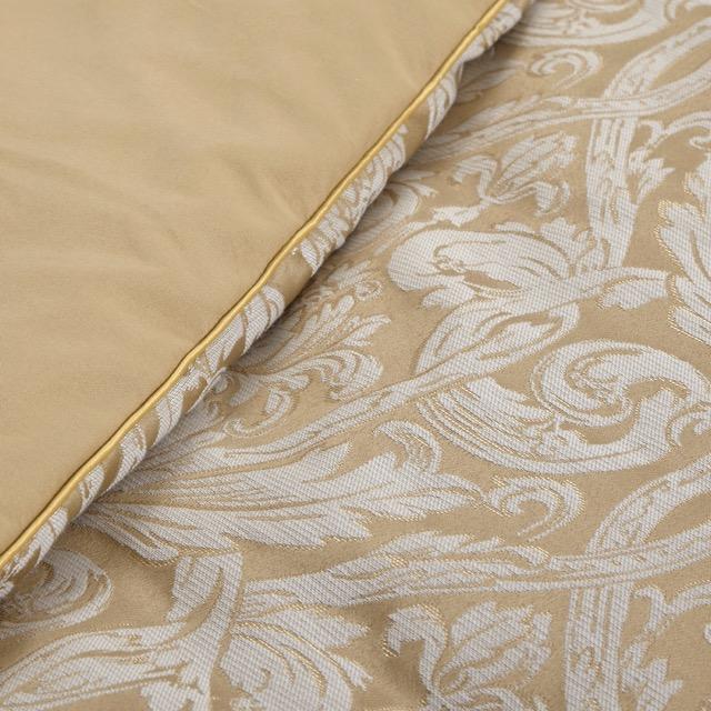 مفرش  مجوز7 قطع   PAISLEY GOLD TAILOR JACQUARD